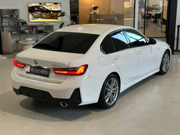 BMW 320 d M Sport  LED ACC Kamera AHK Live Cockpit