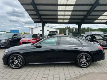 MERCEDES-BENZ E 200 AMG-Line Advanced Keyless LED Kamera 19