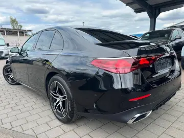 MERCEDES-BENZ E 200 AMG-Line Advanced Keyless LED Kamera 19