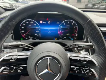 MERCEDES-BENZ E 200 AMG-Line Advanced Keyless LED Kamera 19