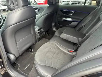MERCEDES-BENZ E 200 AMG-Line Advanced Keyless LED Kamera 19