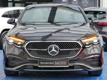 MERCEDES-BENZ E 220d AMG Line Advanced Plus Panorama…