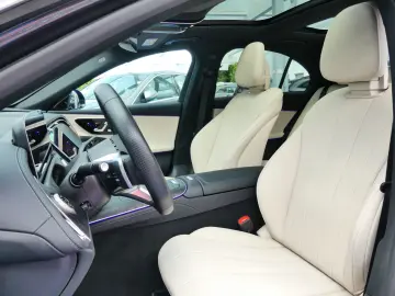 MERCEDES-BENZ E 220d AMG Line Advanced Plus Panorama…