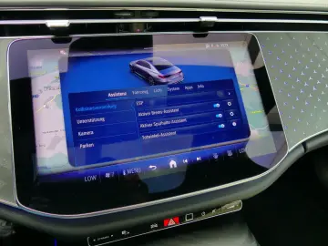 MERCEDES-BENZ E 220d AMG Line Advanced Plus Panorama…
