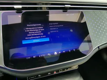MERCEDES-BENZ E 220d AMG Line Advanced Plus Panorama…