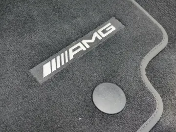 MERCEDES-BENZ E 220d AMG Line Advanced Plus Panorama…