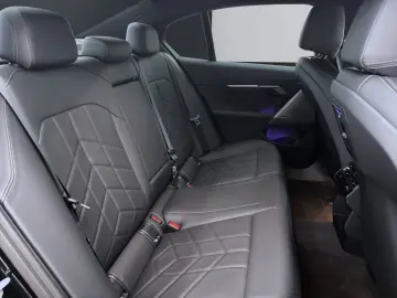 BMW 520d Limousine [M Sport  ACC  HK Sound  AHK]