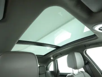 PORSCHE Macan S   LED Panorama AHK Bose PDC Kamera 2…