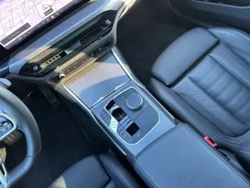 BMW 330e xDrive M Sport Head-Up Stop&Go PA  DA