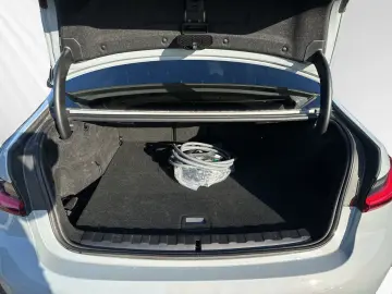 BMW 330e xDrive M Sport Head-Up Stop&Go PA  DA