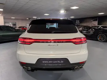 PORSCHE Macan S 3.0 V6 Sport Bose Pano Luft AHK Approved