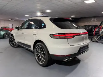 PORSCHE Macan S 3.0 V6 Sport Bose Pano Luft AHK Approved