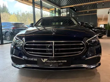 MERCEDES-BENZ E 400 d EXCLUSIVE DISTR MEMO 360 HUD K…
