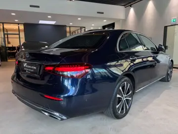 MERCEDES-BENZ E 400 d EXCLUSIVE DISTR MEMO 360 HUD K…