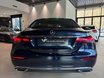 MERCEDES-BENZ E 400 d EXCLUSIVE DISTR MEMO 360 HUD K…