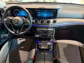 MERCEDES-BENZ E 400 d EXCLUSIVE DISTR MEMO 360 HUD K…