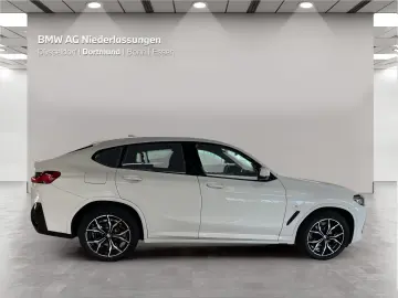 BMW X4 xDrive20d M Sport Standheizung Navi Kamera
