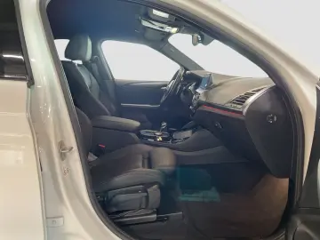 BMW X4 xDrive20d M Sport Standheizung Navi Kamera