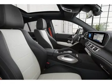 MERCEDES-BENZ GLE 350 de 4M Coupé AMG PANO AHK NIGHT…