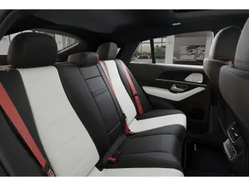 MERCEDES-BENZ GLE 350 de 4M Coupé AMG PANO AHK NIGHT…