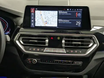 BMW X4 xDrive30i M Sport DA PA Komfortzugang 20&apos…