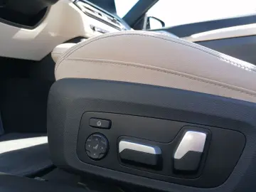 BMW 420 d Cabrio Navi HUD Hifi SHZ Parking Assist
