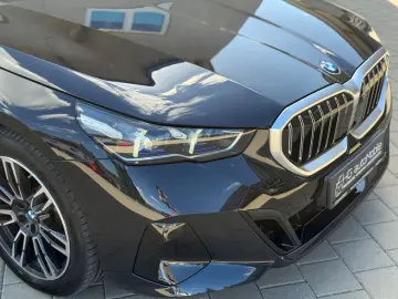 BMW 520 G60 5 Limousine 520 d xDrive M Sport H&K 360