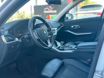 BMW 318i -Sport Line-   AMBIENETE   5 JA. GARANTIE