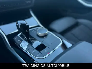BMW 318i -Sport Line-   AMBIENETE   5 JA. GARANTIE
