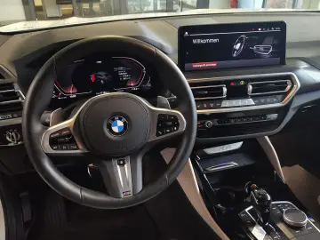 BMW X4 xDrive20d SAG M Sport AHK LED  hk CAM LHZ