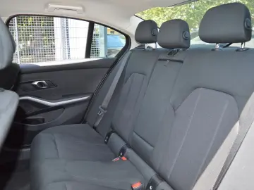BMW 320 e Hybrid Limousine   Mwst Ausweisbar