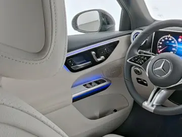 MERCEDES-BENZ GLC 220 d 4MATIC Coupé Avantgarde LED 360 Pano