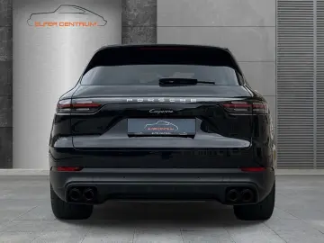 PORSCHE Cayenne Platinum Edition BOSE LED Pano 21