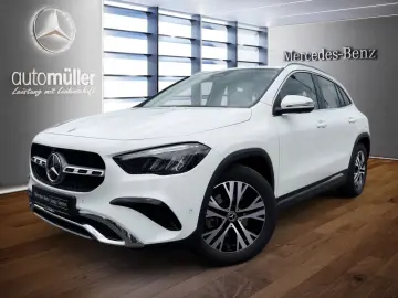 MERCEDES-BENZ GLA 220 4M PROGRESSIVE 360  LENKRADHEIZ LED