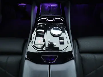 BMW 520i M Sport Lüft ACC PAs 360  ha&ka 4xSHZ el.Si
