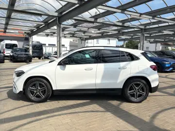 MERCEDES-BENZ GLA 200 d 4M AMG NIGHT PANO MEMORY DISTRO NAVI