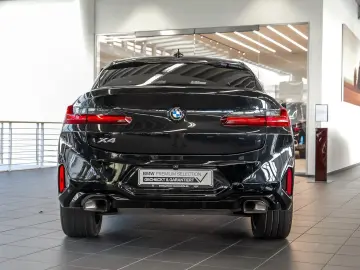BMW X4 xDrive20i M Sport PANO RFK NAVI LED Laser LM