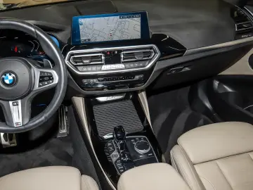 BMW X4 xDrive20i M Sport PANO RFK NAVI LED Laser LM