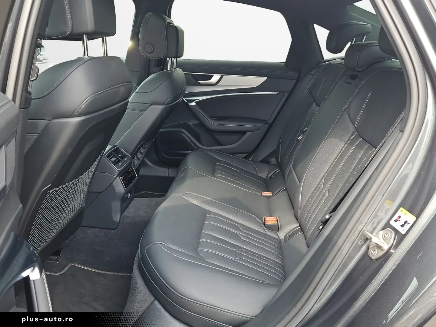 AUDI A6 Limousine 55 TFSI e S tronic quattro Sport Na