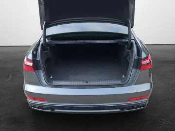 AUDI A6 Limousine 55 TFSI e S tronic quattro Sport Na