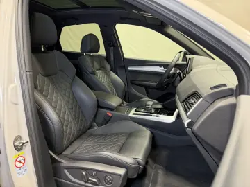AUDI SQ5 Sportback TDI   MATRIX NAVI PANO AHK STDHZG