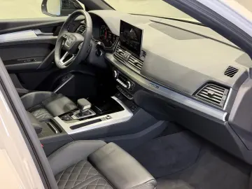 AUDI SQ5 Sportback TDI   MATRIX NAVI PANO AHK STDHZG