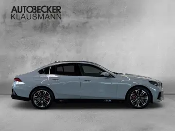 BMW 550 e xDrive LIMO  M Sport Pro  19''AH…