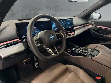 BMW 550 e xDrive LIMO  M Sport Pro  19''AH…