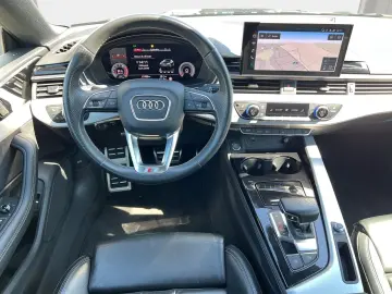AUDI A5 40TFSI S-tronic 3xS-line Kamera SHZ Matrix