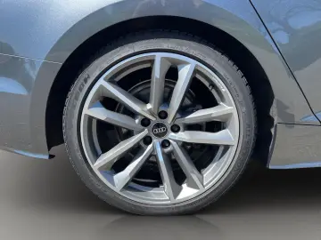 AUDI A5 40TFSI S-tronic 3xS-line Kamera SHZ Matrix