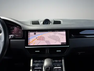 PORSCHE Cayenne E-Hy Coupe Matrix Ventilation 360