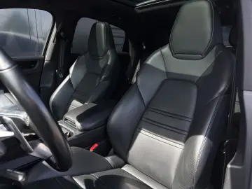 PORSCHE Cayenne E-Hy Coupe Matrix Ventilation 360