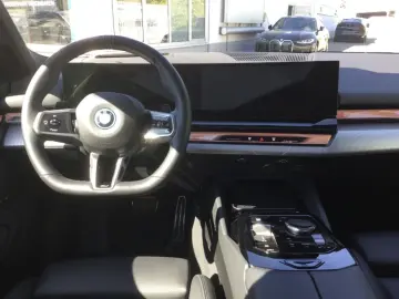BMW 550 e xD Tour M-Sport-Pro Pano AHK 19'&apos…