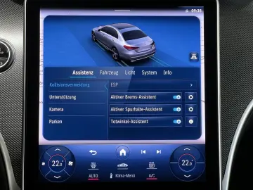 MERCEDES-BENZ C 220 d AMG Line Night AHK Sound Schiebedach